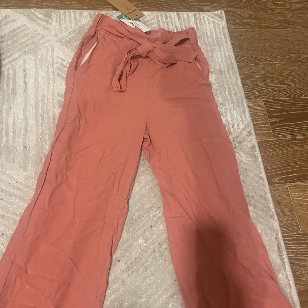 Thread and Supply NWT XXS linen soft pants